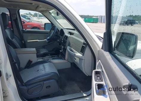 2008 Jeep Liberty Limited Edition из США, поврежденный, VIN 1J8GN58KX8W193424